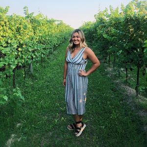 Meet your Posher, Peri